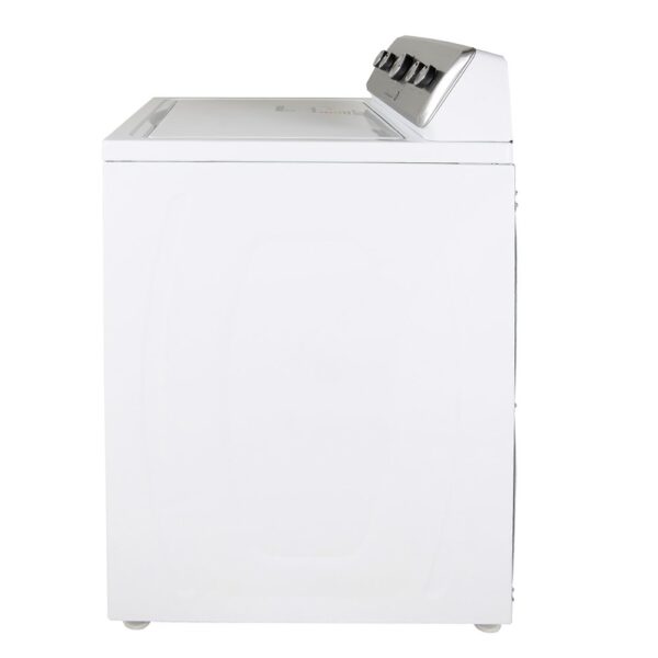 sweat and fried food smells